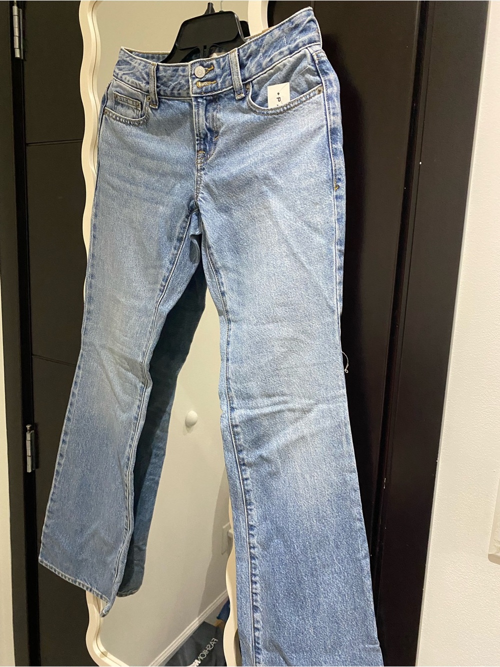 PacSun Low Rise Bootcut Women's Jeans
